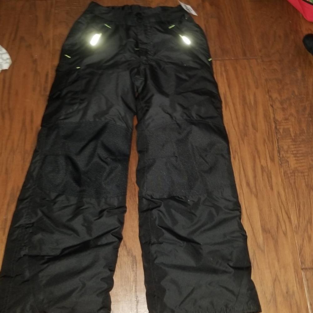 Boys 6 Snow pants